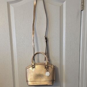 ANN KLEIN ELEGANT GOLD CROSSBODY HANDBAG